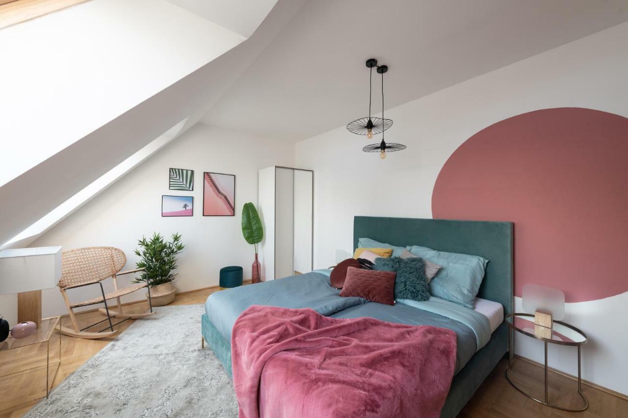 Gozsdu Design Apartment Budapest Bagian luar foto